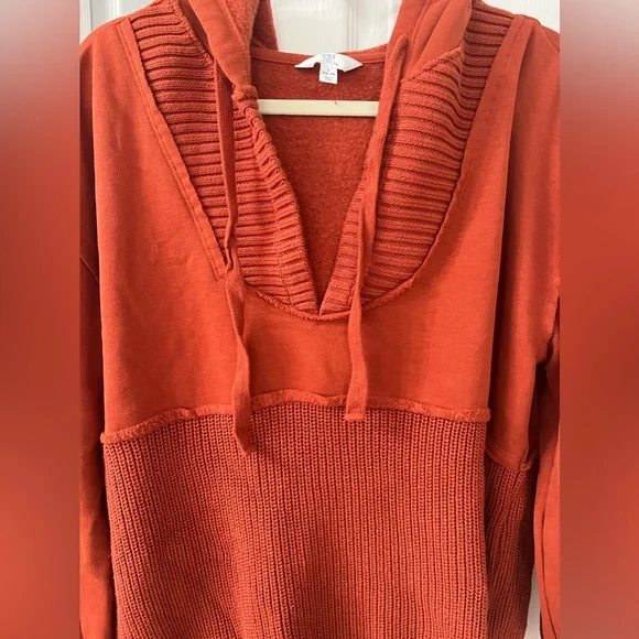 Chunky knit Sweater Hoodie - Picture 4 of 5